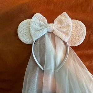 Minnie Mouse bridal/wedding ears
